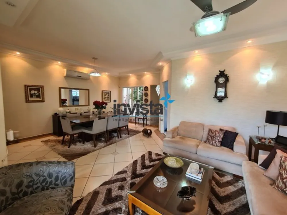 Casa, 3 quartos, 189 m² - Foto 2