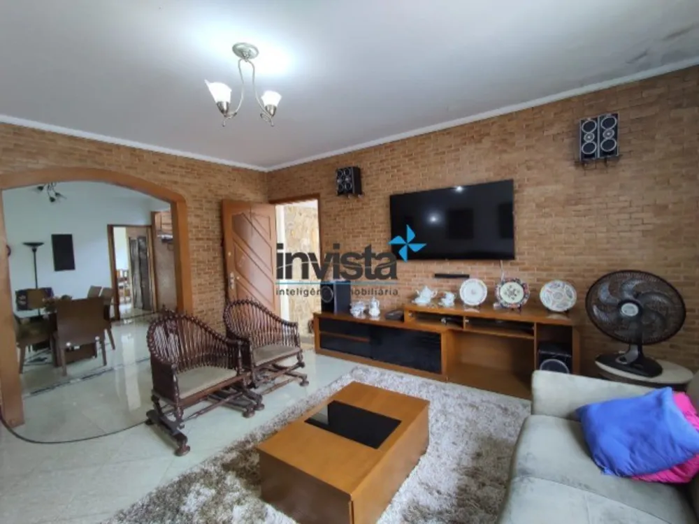 Sobrado, 3 quartos, 243 m² - Foto 1