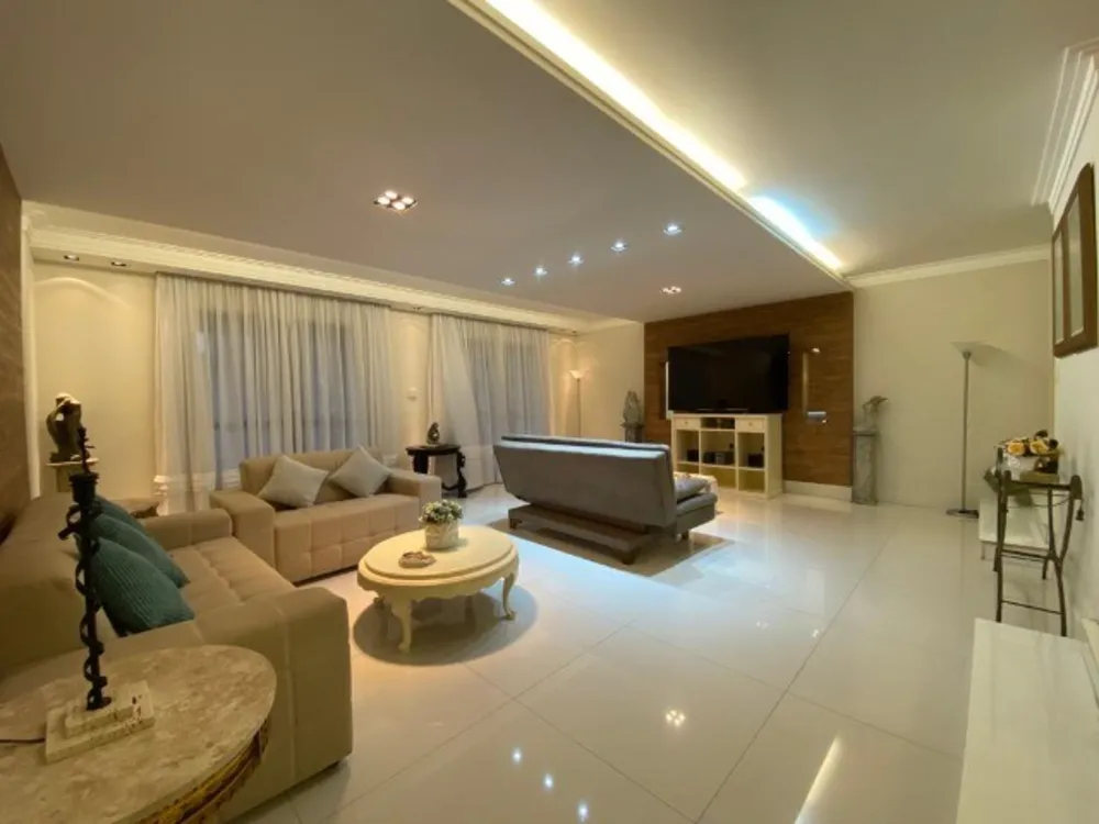 Apartamento, 4 quartos, 267 m² - Foto 2