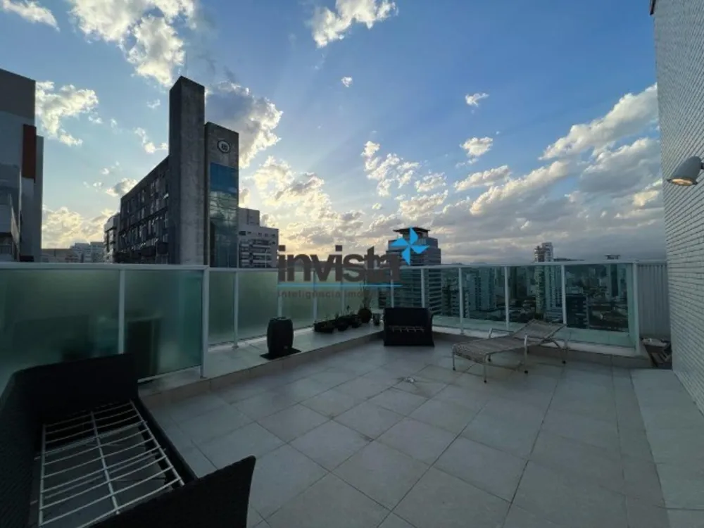 Cobertura, 3 quartos, 240 m² - Foto 2