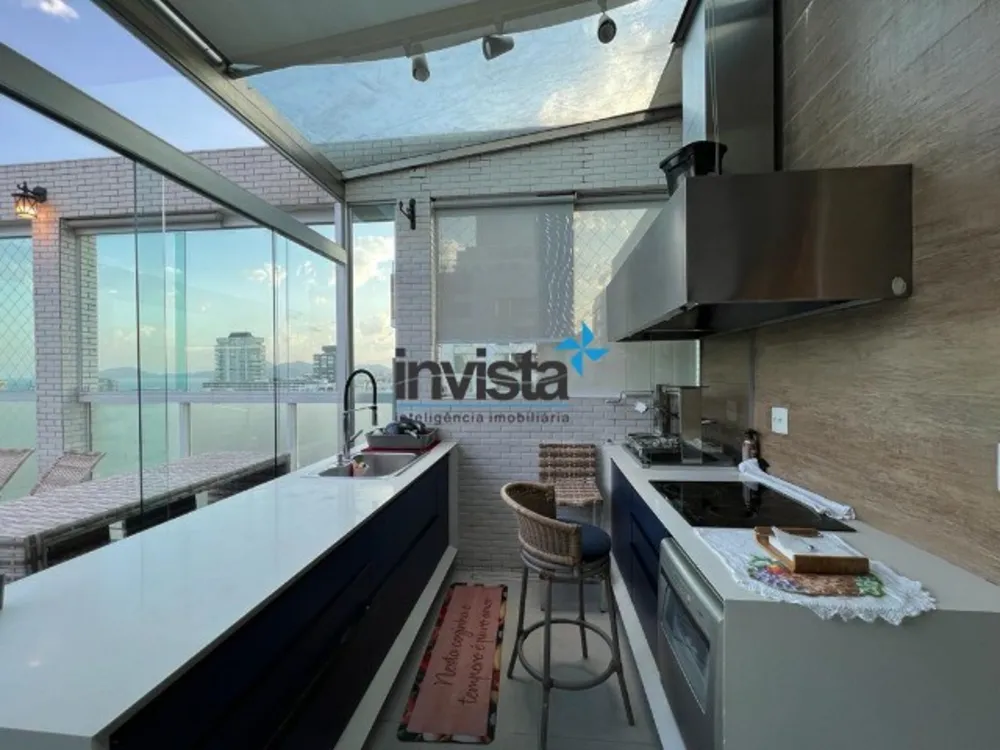 Cobertura, 3 quartos, 240 m² - Foto 4