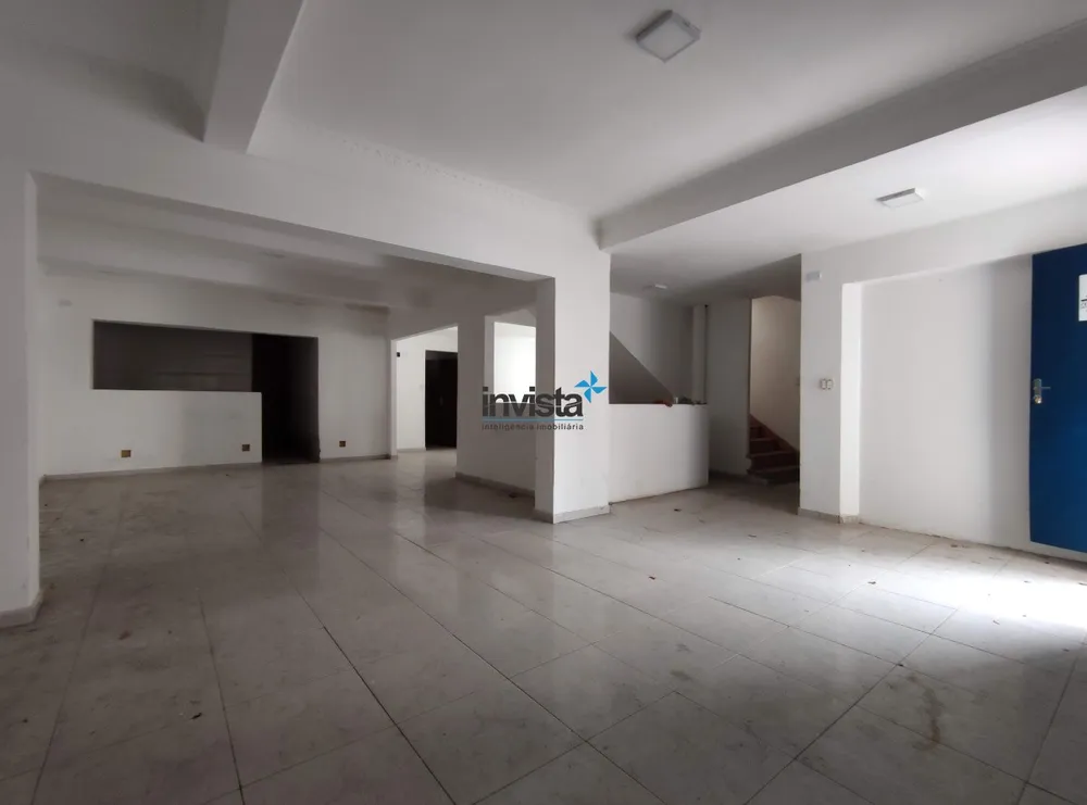 Casa, 5 quartos, 229 m² - Foto 1
