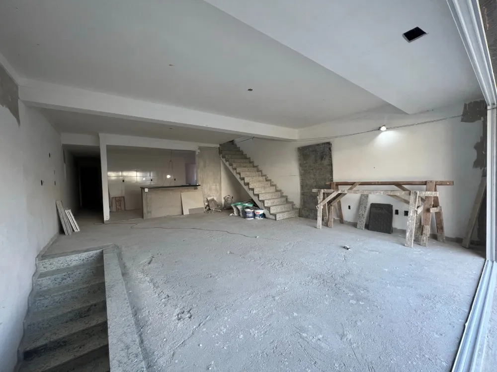 Casa, 3 quartos, 175 m² - Foto 1