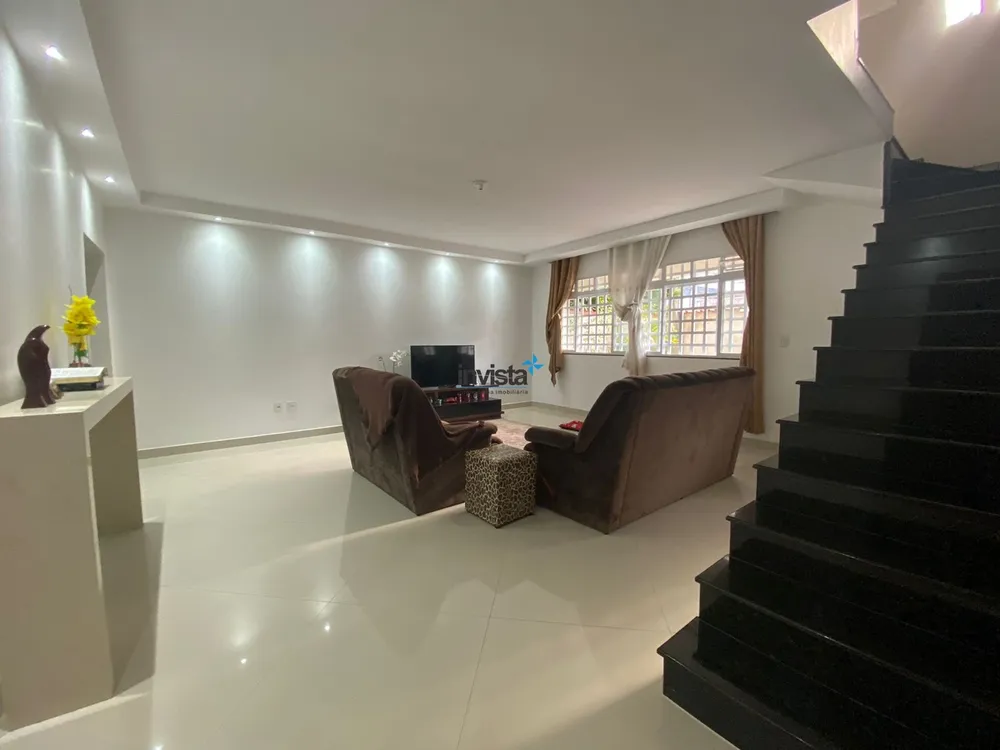 Casa, 3 quartos, 250 m² - Foto 4