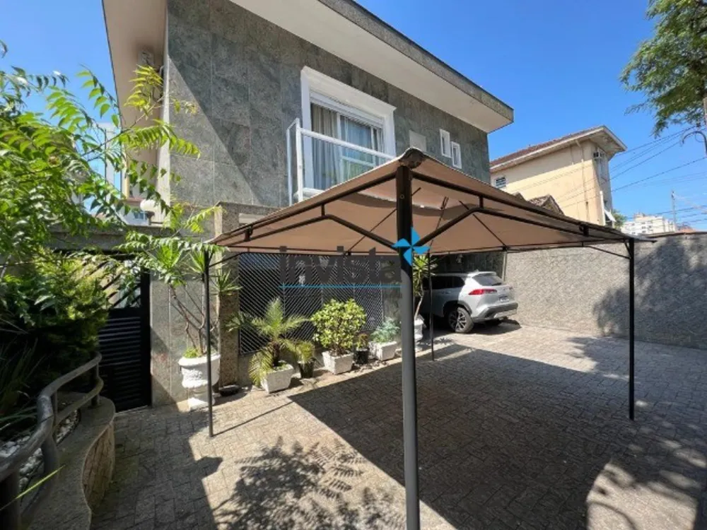 Sobrado, 3 quartos, 228 m² - Foto 1