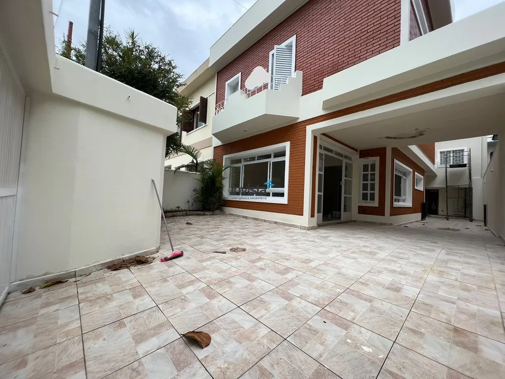 Casa, 3 quartos, 270 m² - Foto 2