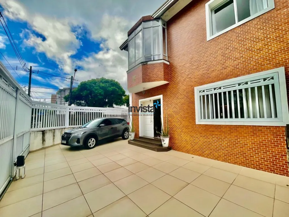 Sobrado, 3 quartos, 210 m² - Foto 1
