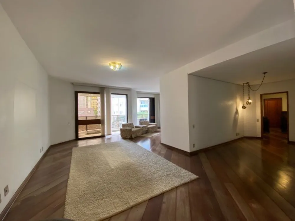 Apartamento, 4 quartos, 290 m² - Foto 2