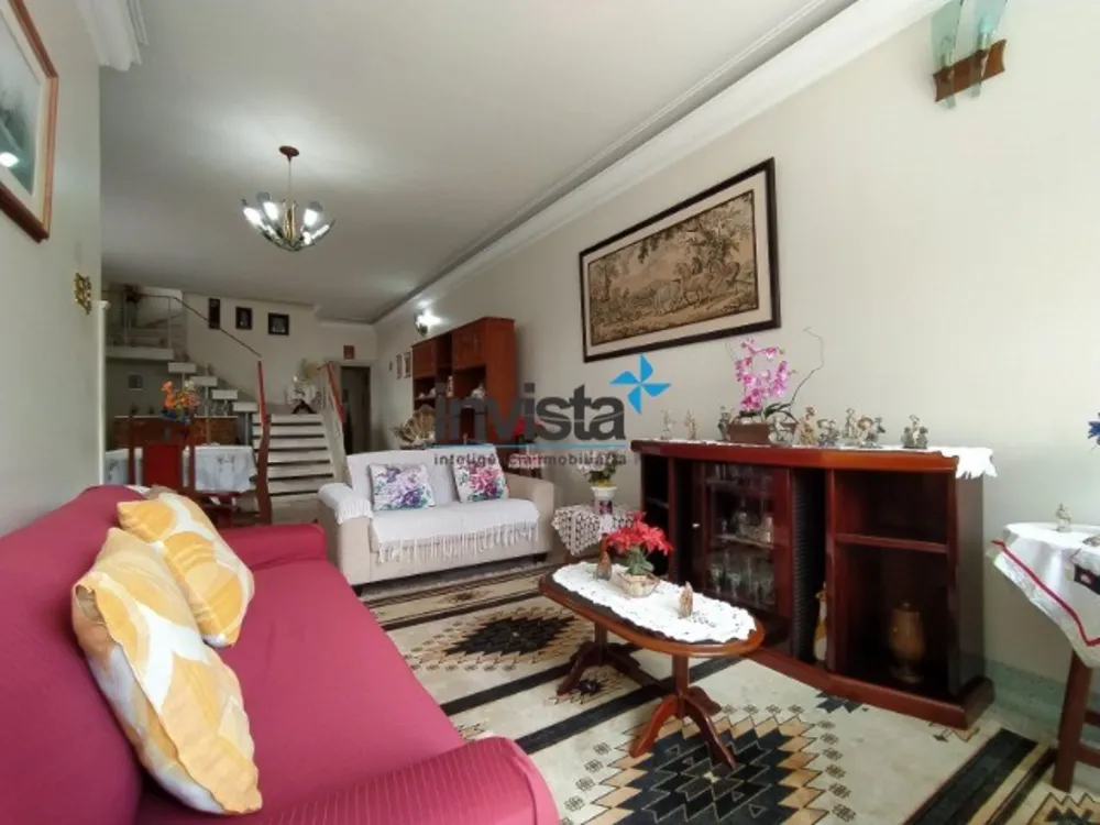 Sobrado, 3 quartos, 194 m² - Foto 1