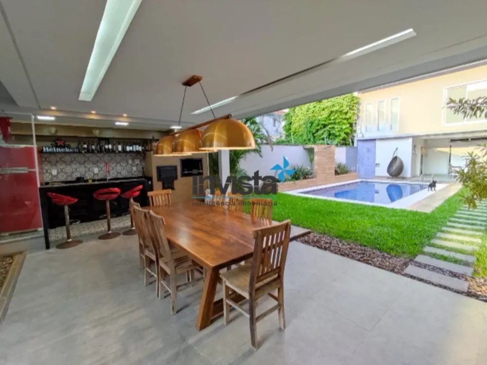 Casa, 3 quartos, 347 m² - Foto 1