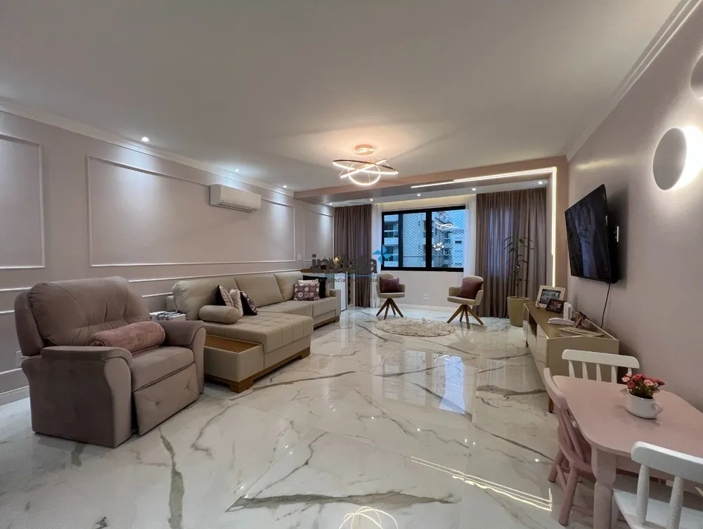 Apartamento, 3 quartos, 208 m² - Foto 4