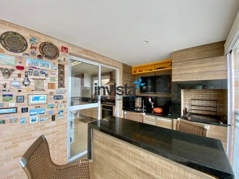 Apartamento, 3 quartos, 159 m² - Foto 1