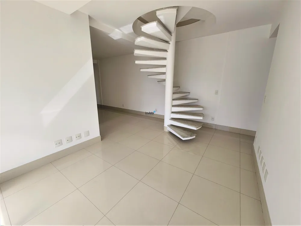 Cobertura, 3 quartos, 245 m² - Foto 2