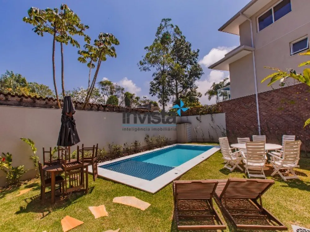 Casa, 5 quartos, 330 m² - Foto 1