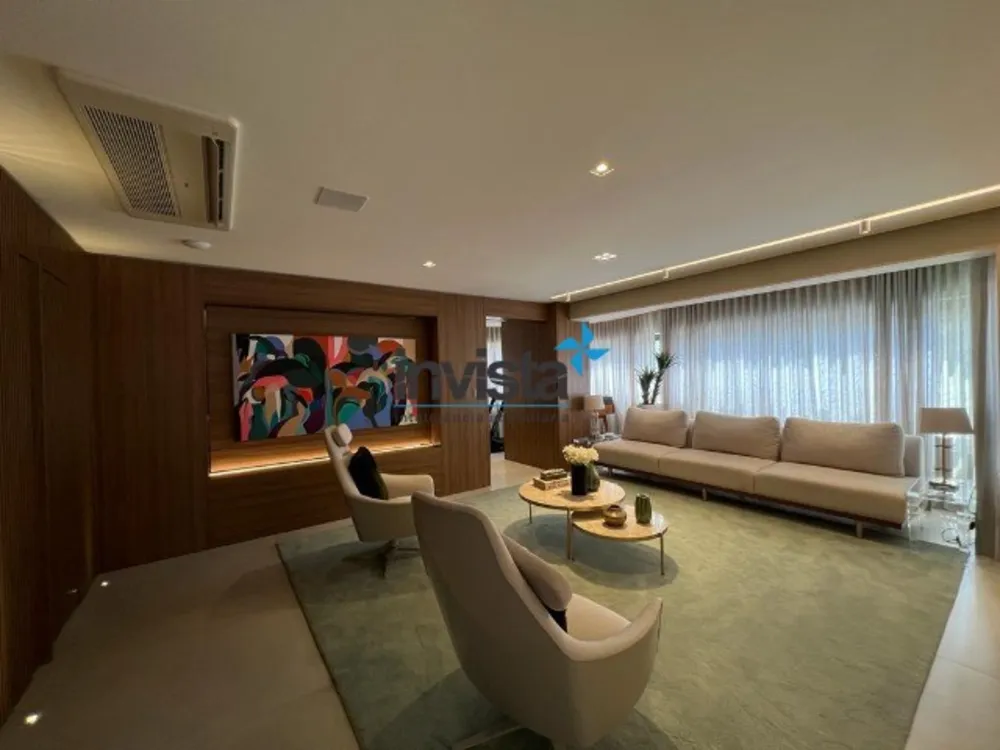 Apartamento, 3 quartos, 225 m² - Foto 1