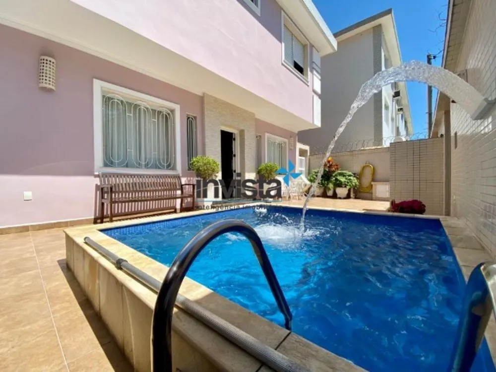 Sobrado, 5 quartos, 238 m² - Foto 1