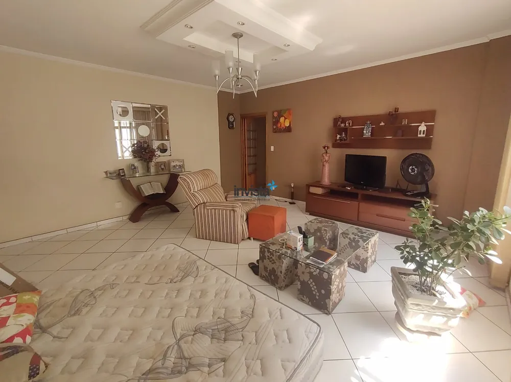 Apartamento, 3 quartos, 161 m² - Foto 2