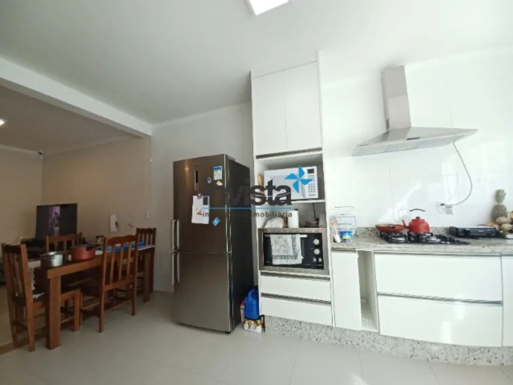 Casa, 4 quartos, 281 m² - Foto 4