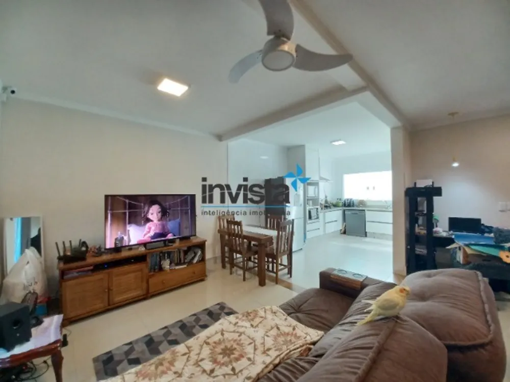 Casa, 4 quartos, 281 m² - Foto 1