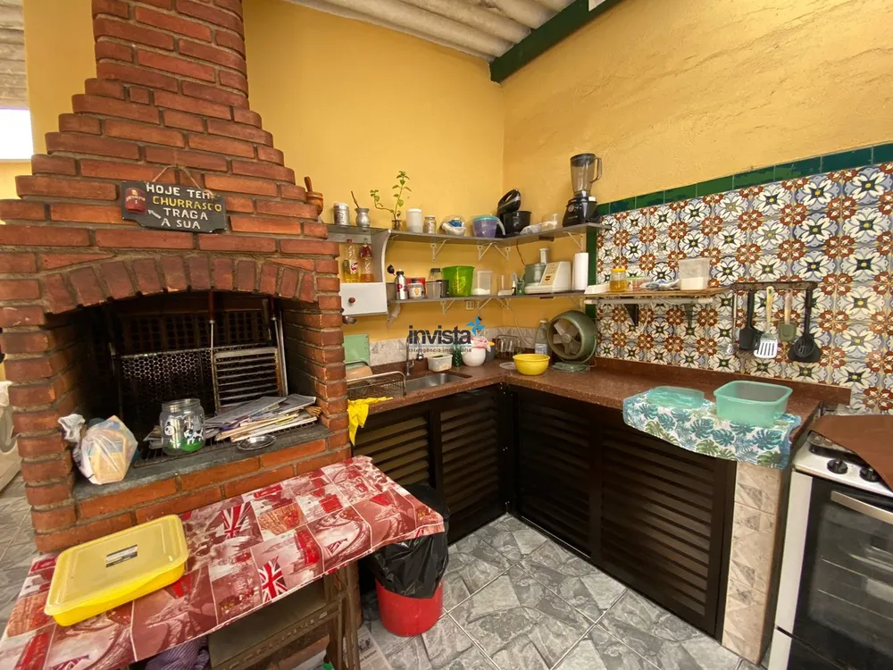 Sobrado, 8 quartos, 246 m² - Foto 1