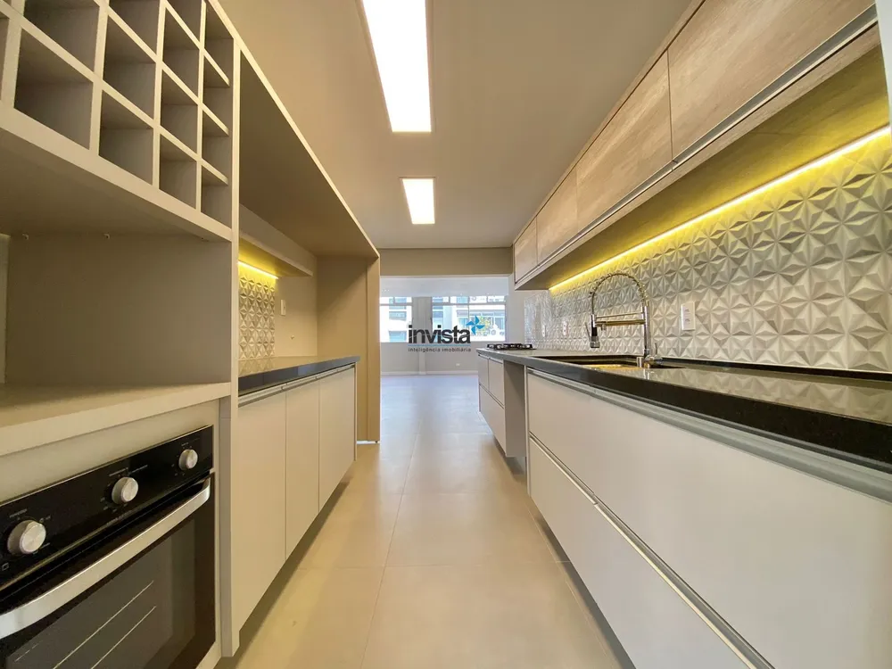 Apartamento, 3 quartos, 136 m² - Foto 1