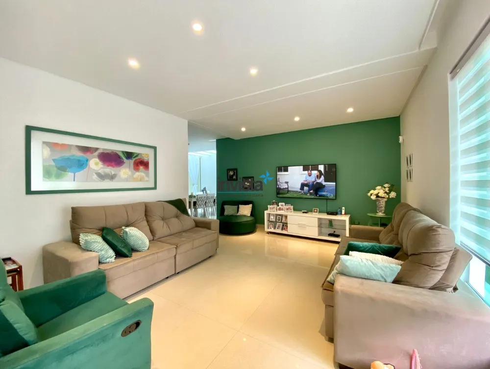 Casa, 4 quartos, 178 m² - Foto 1