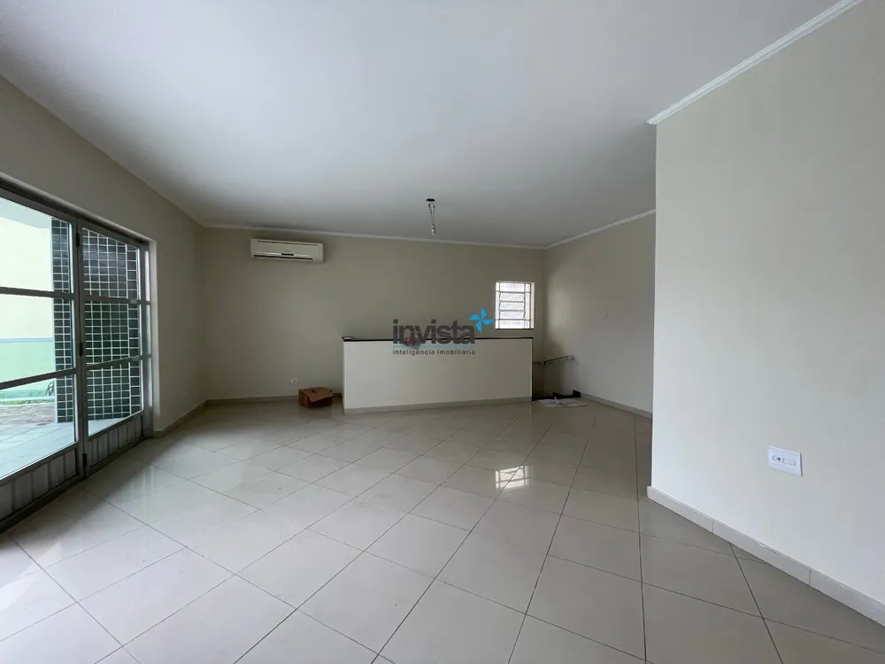 Casa, 3 quartos, 200 m² - Foto 4