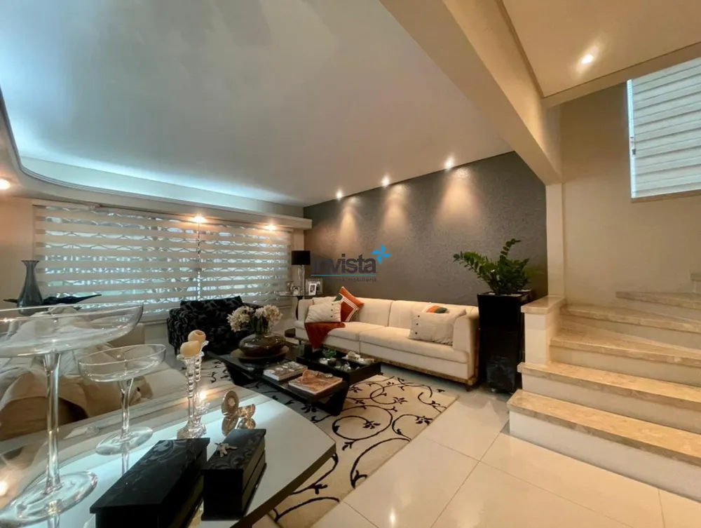 Casa, 3 quartos, 255 m² - Foto 2