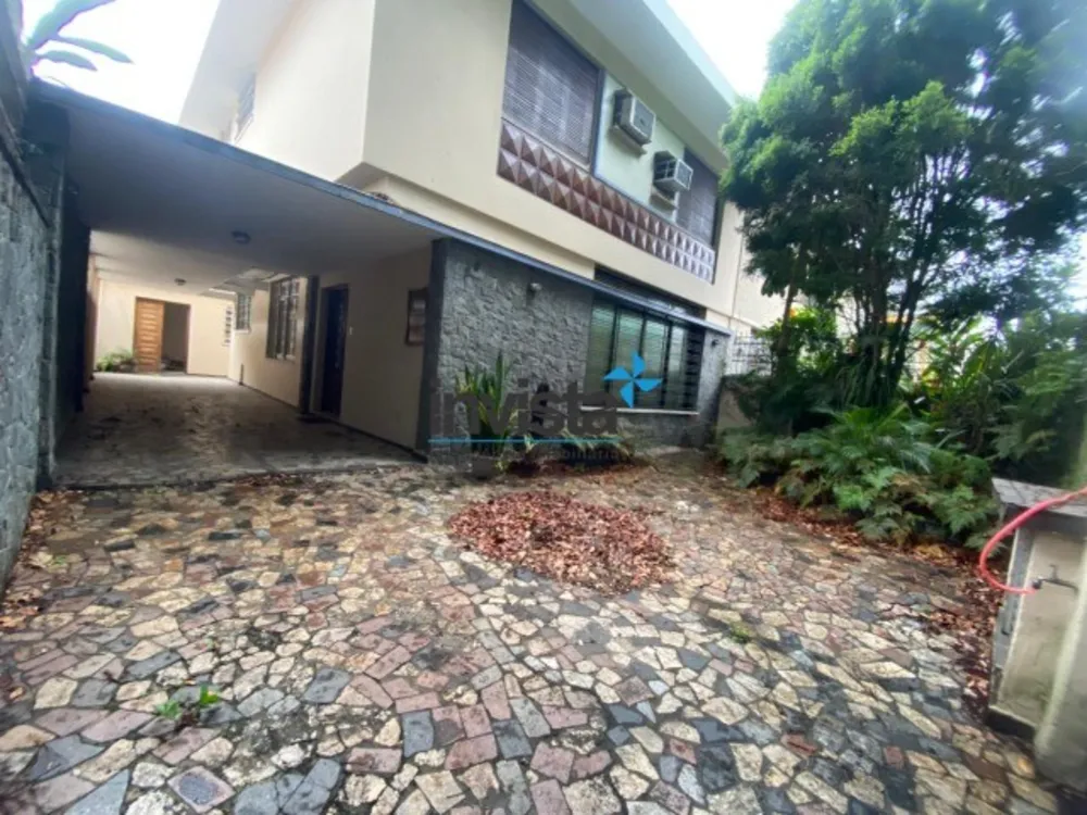 Casa, 4 quartos, 243 m² - Foto 2