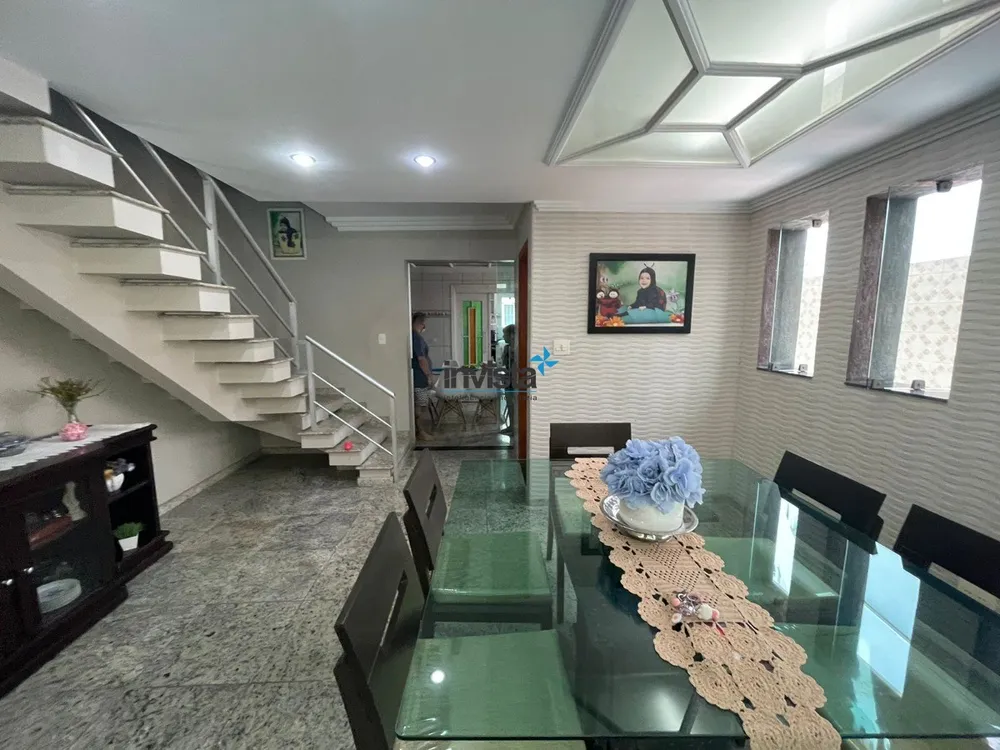 Sobrado, 6 quartos, 280 m² - Foto 3