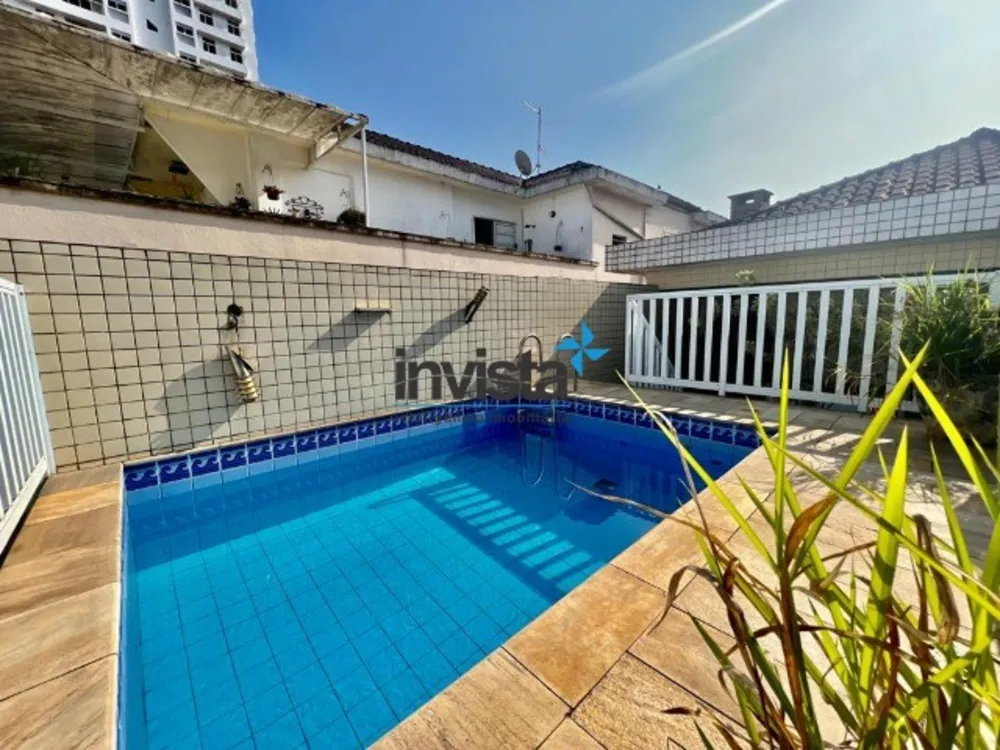 Casa, 5 quartos, 330 m² - Foto 1