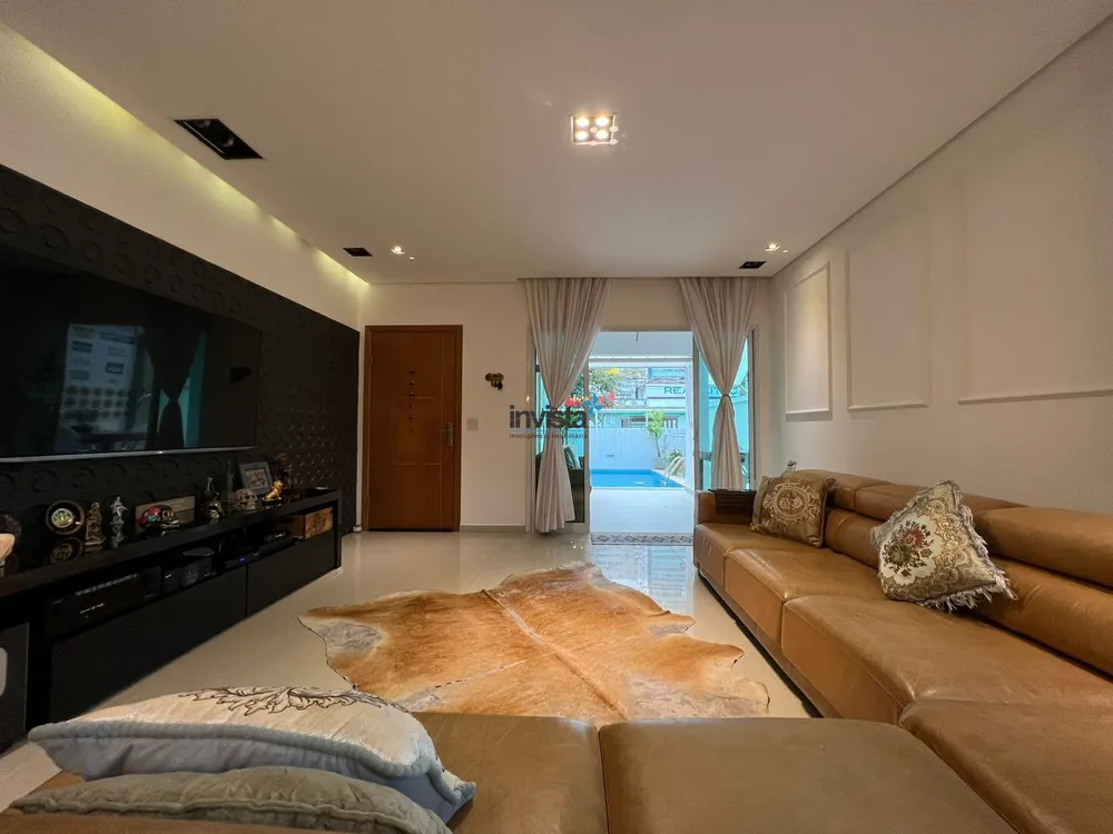 Casa, 4 quartos, 310 m² - Foto 1