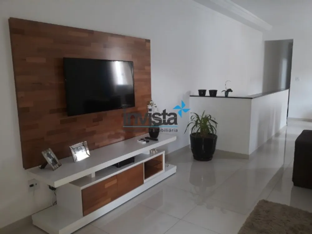 Casa, 3 quartos, 210 m² - Foto 4