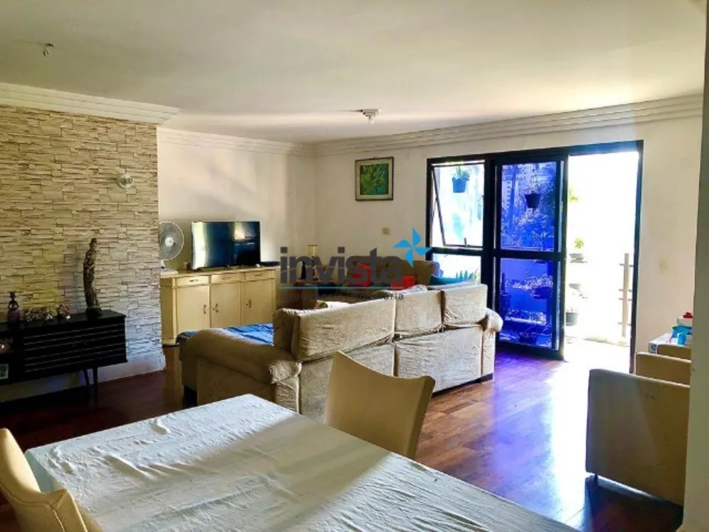 Apartamento, 3 quartos, 220 m² - Foto 1