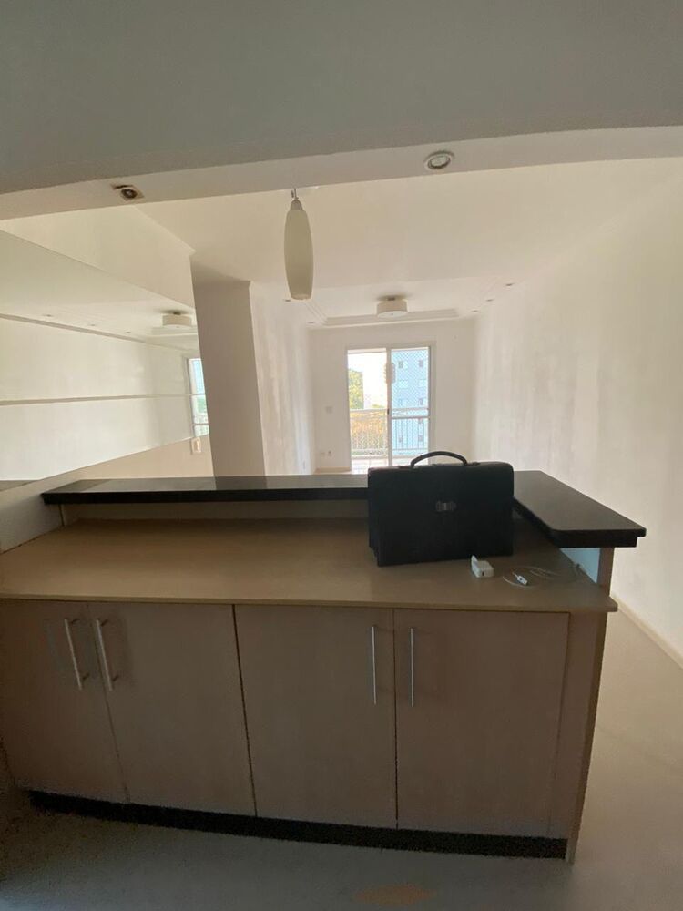 Apartamento à venda com 2 quartos, 64m² - Foto 11