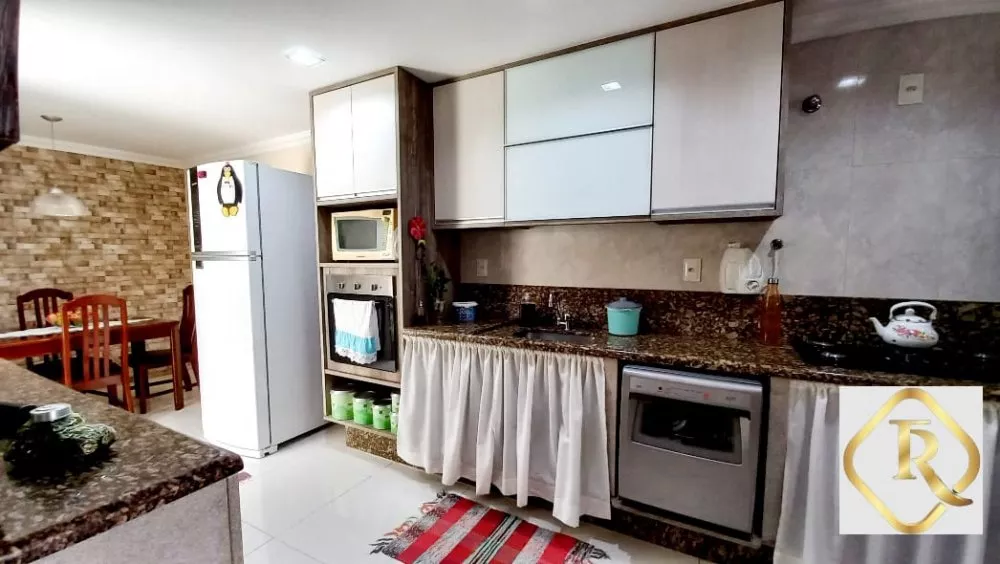 Casa, 3 quartos, 149 m² - Foto 3