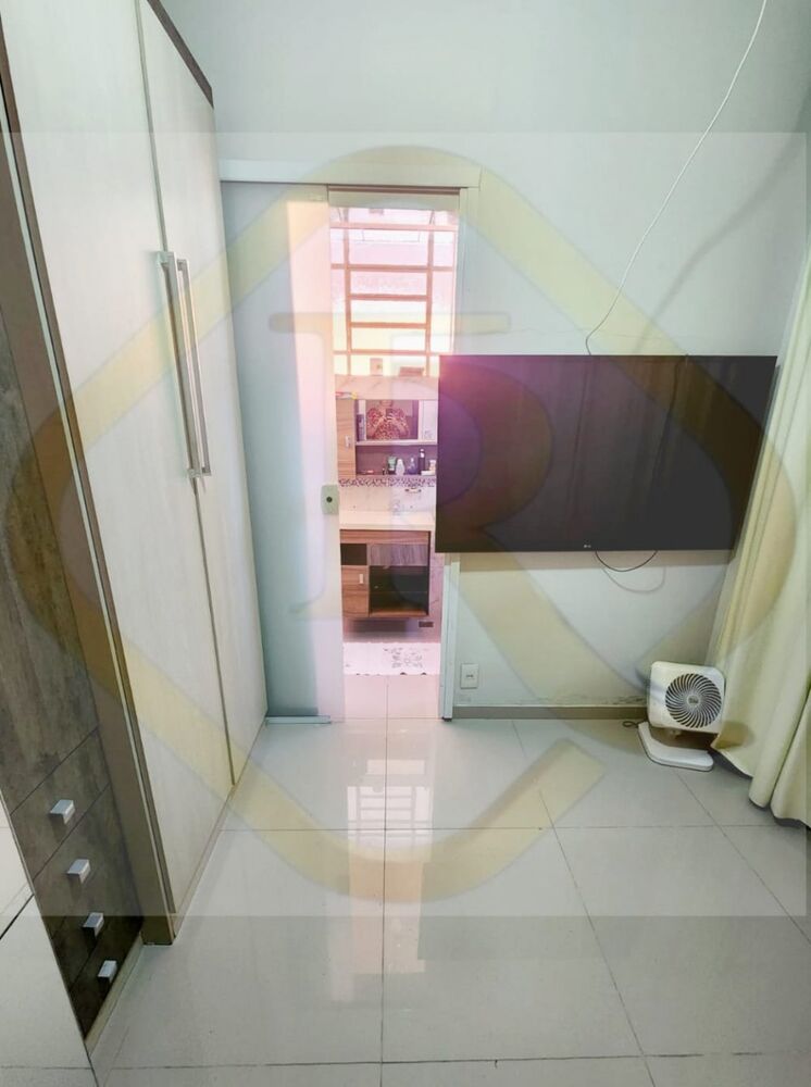 Casa à venda com 3 quartos, 375m² - Foto 3