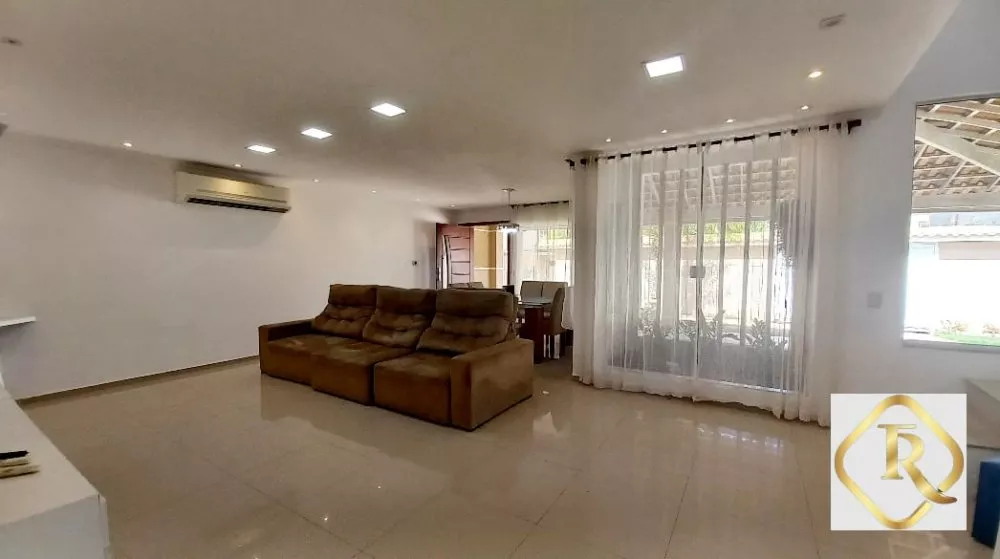 Casa, 3 quartos, 158 m² - Foto 2