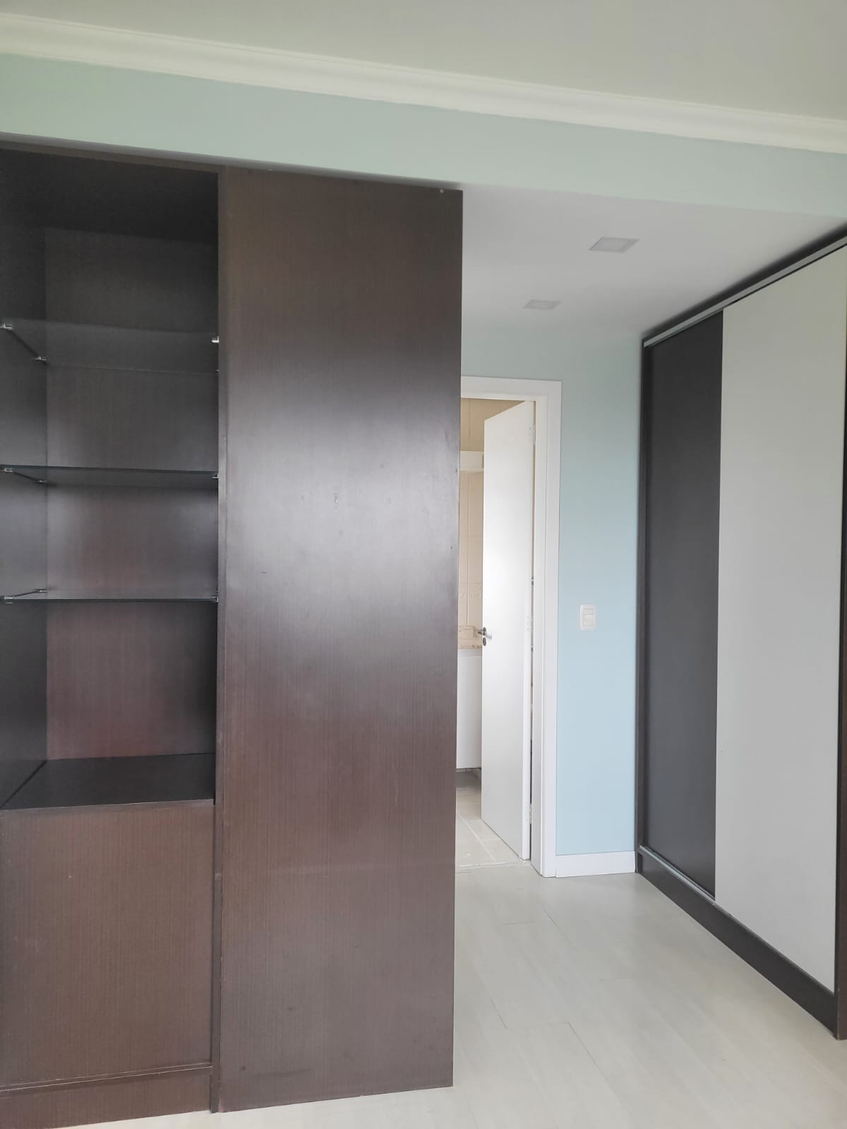 Apartamento à venda com 3 quartos, 101m² - Foto 4