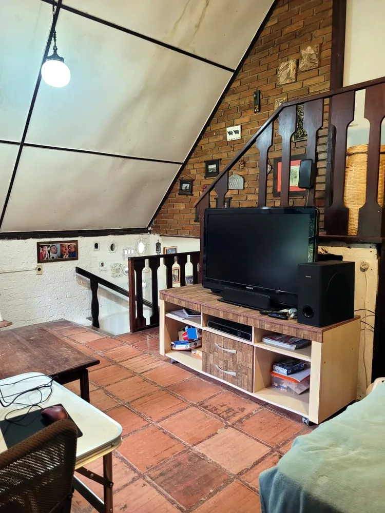 Sítio, 2 quartos, 1263 m² - Foto 3