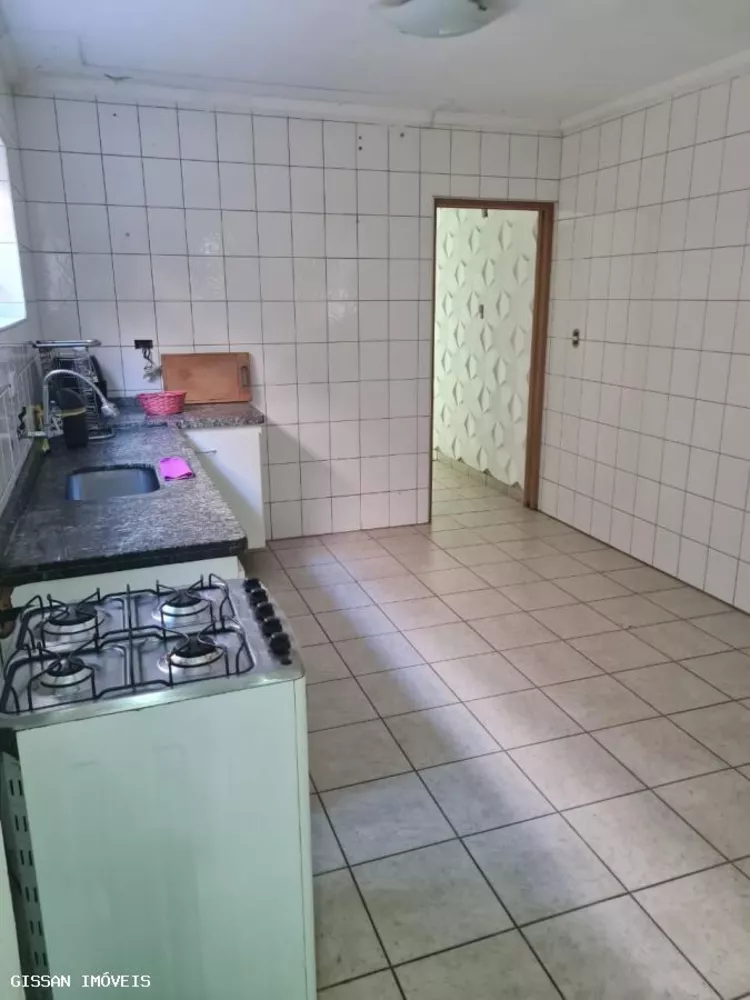 Sobrado à venda com 3 quartos, 103m² - Foto 1