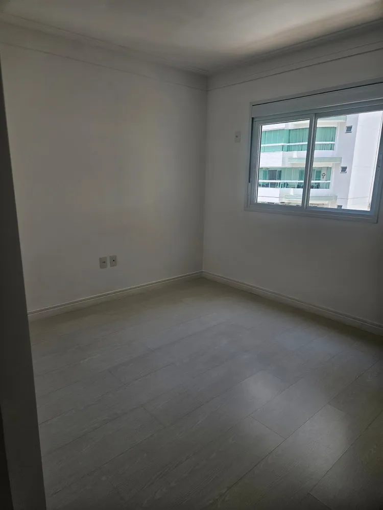 Apartamento, 3 quartos, 107 m² - Foto 1