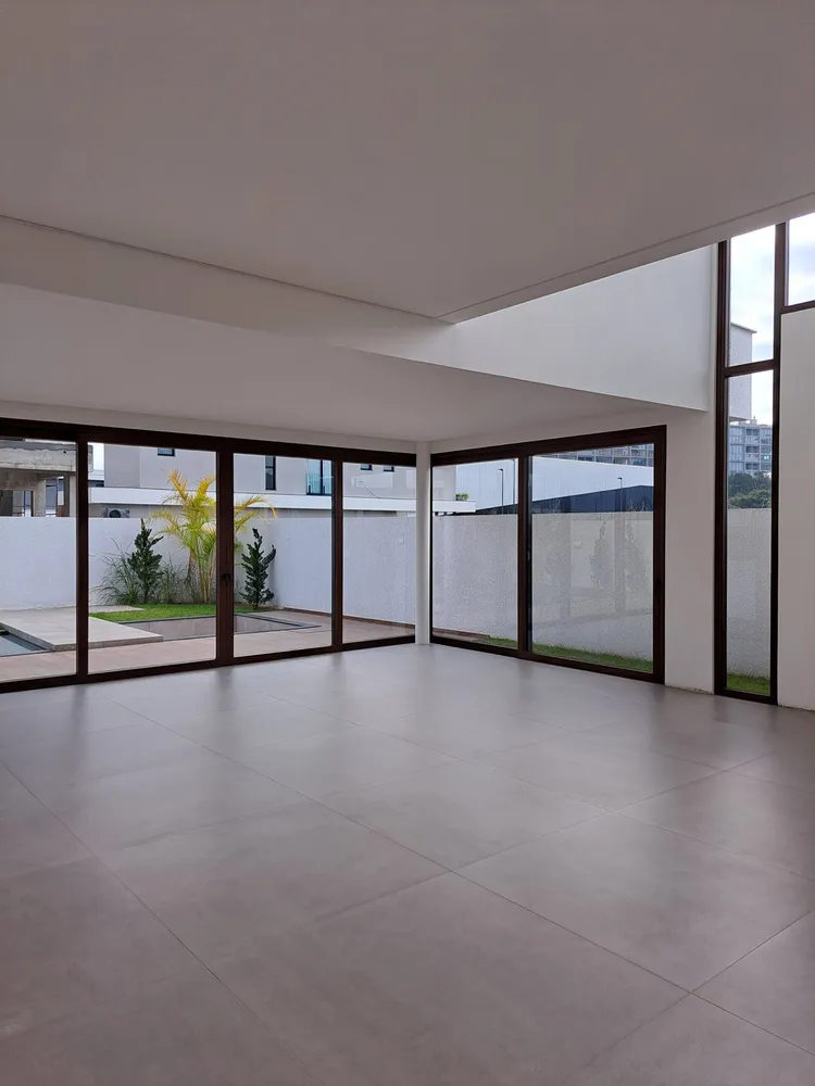 Casa, 3 quartos, 260 m² - Foto 1