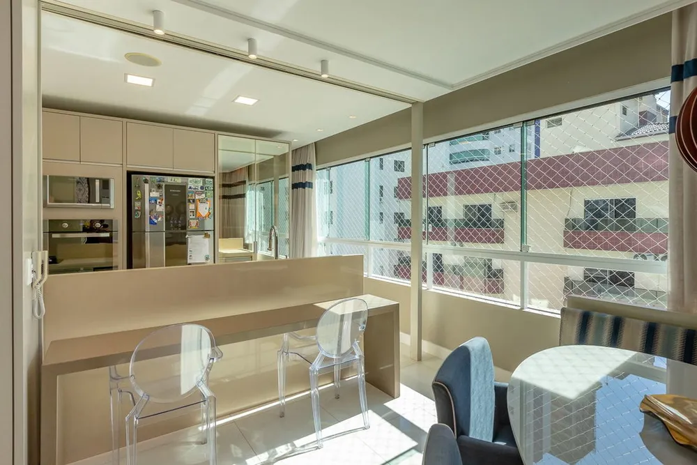 Apartamento, 3 quartos, 213 m² - Foto 2