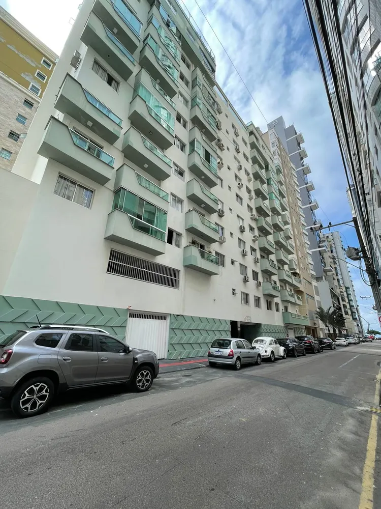Apartamento, 3 quartos, 205 m² - Foto 1