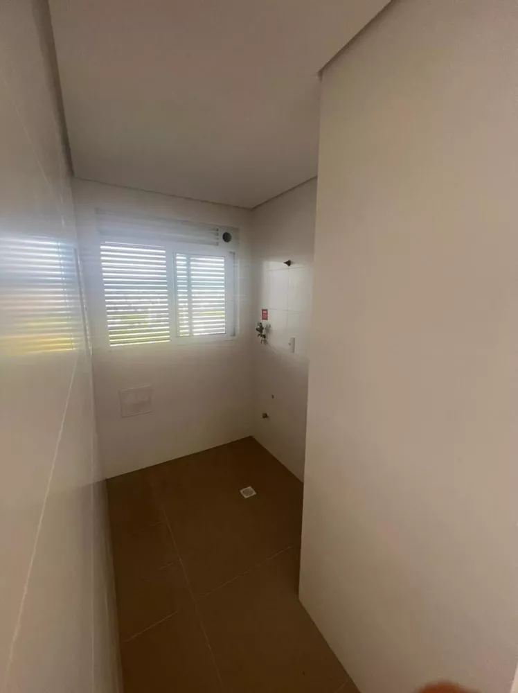 Apartamento à venda com 2 quartos, 68m² - Foto 7