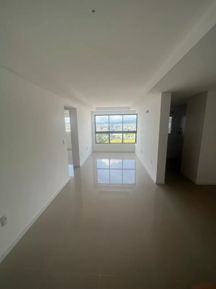 Apartamento à venda com 2 quartos, 68m² - Foto 5