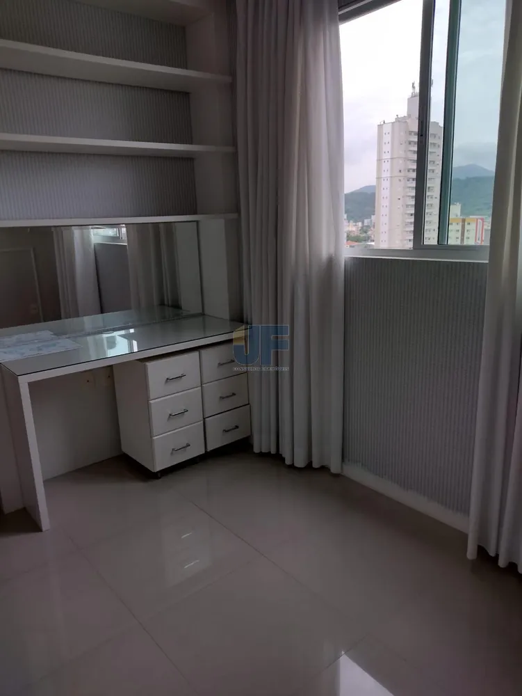 Apartamento, 3 quartos, 134 m² - Foto 3