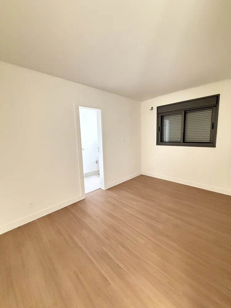 Apartamento, 4 quartos, 151 m² - Foto 1