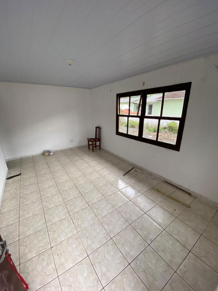 Casa à venda com 3 quartos, 67m² - Foto 11